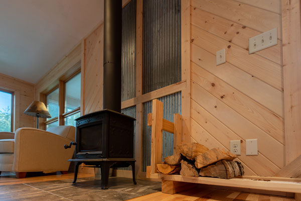 Revontulet Cabin at Camp Northern Lights