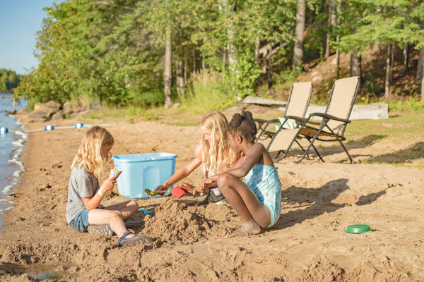 Taking S.T.E.P.S. (Supporting the Transformation of Equity and Power in outdoor Spaces)