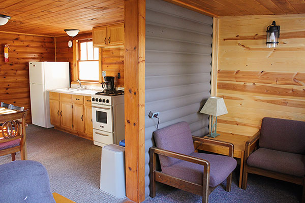 Setri cabin at Camp Northern Lights