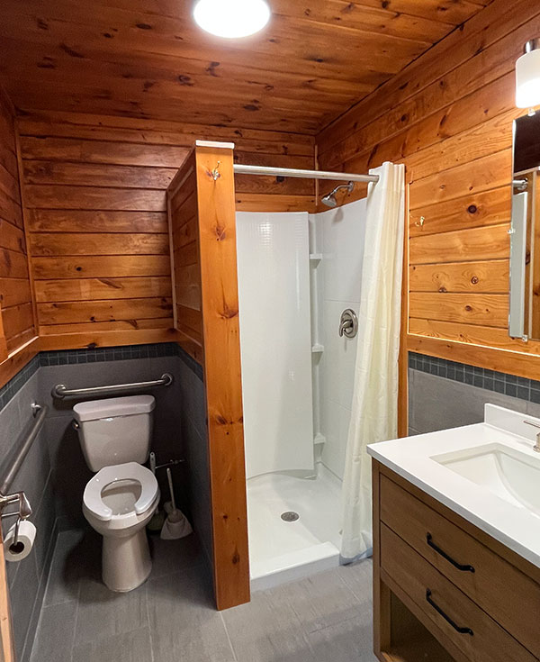 Lyra Cabin