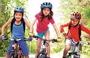Safety tips for a fun family bike ride